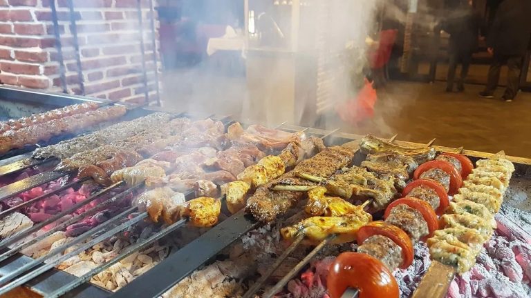 Yeşil Oba Et Mangal’ın Sahibi Bilal Bilgi Kimdir? Detaylı Biyografisi ve Restoran Hakkında Bilgiler