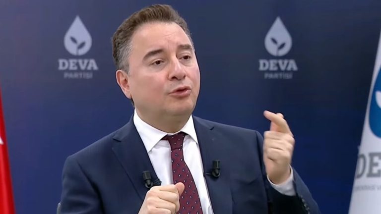 Ali Babacan: Partimin doğal cumhurbaşkanı adayı benim