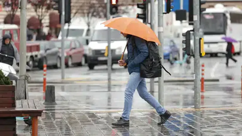 Hafta sonu hava durumu: İstanbul dahil birçok ile sağanak ve kuvvetli rüzgar uyarısı