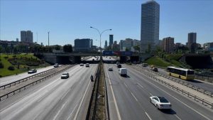 İstanbul’da bayram tatiliyle trafik yoğunluğu yüzde 9 seviyesine geriledi