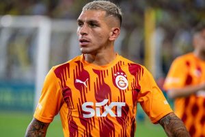 Lucas Torreira Galatasaray’da kalıyor: en az 3 yıl daha sarı-kırmızılı plan