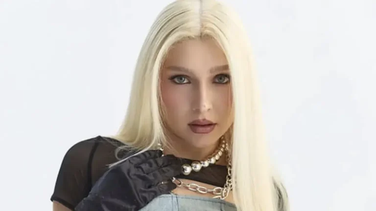 Suzy Roumenov kimdir? AURA grubu üyesinin hayatı ve kariyeri